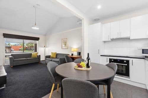 One-Bedroom Villa