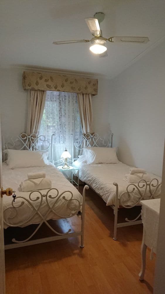 Comfort Twin Room