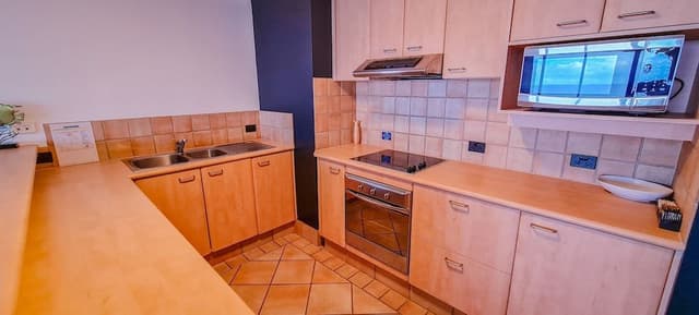 Deluxe 2 Bedroom Apartment