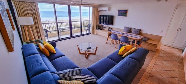 Deluxe 2 Bedroom Apartment