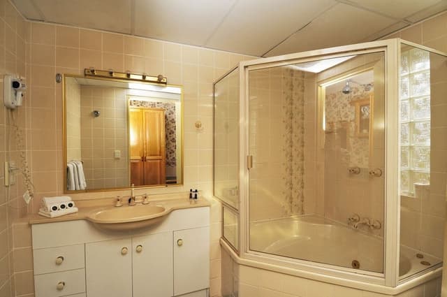 Room, 1 Queen Bed (Spa)