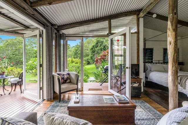 Romantic Cabin, 1 Bedroom, Bathtub, Garden View