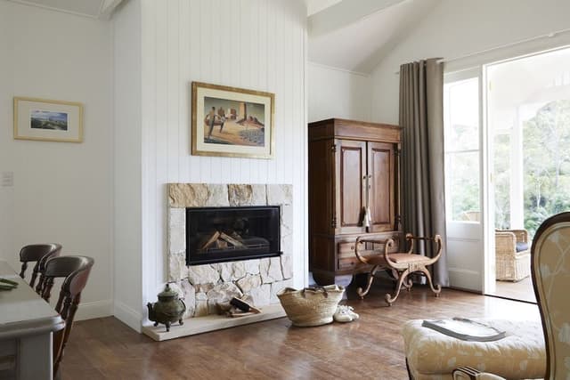 Luxury Cottage, 2 Bedrooms, Fireplace, Garden View