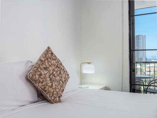 2 Bedroom Ocean View Sub-Penthouse