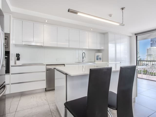2 Bedroom Ocean View Sub-Penthouse