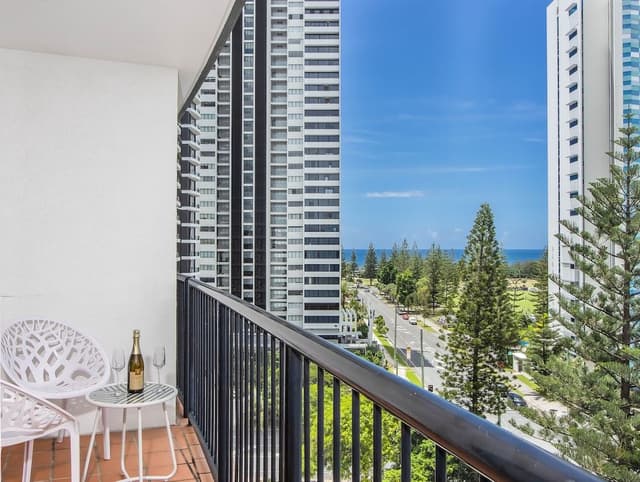 2 Bedroom Ocean View Sub-Penthouse
