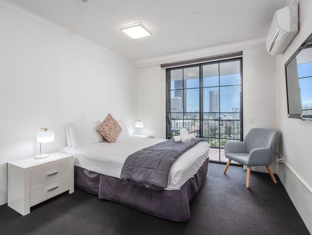 2 Bedroom Ocean View Sub-Penthouse