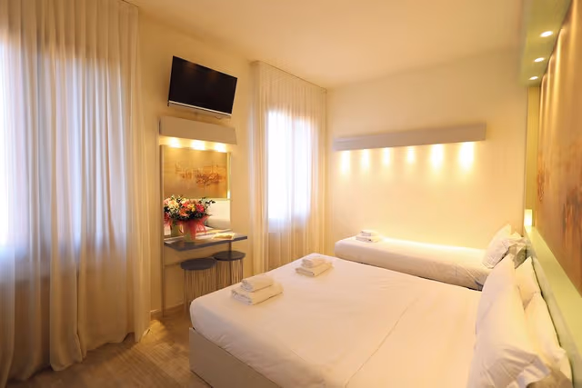 Triple Room