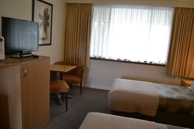 Deluxe Bay View Twin Room
