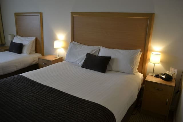Deluxe Bay View Twin Room