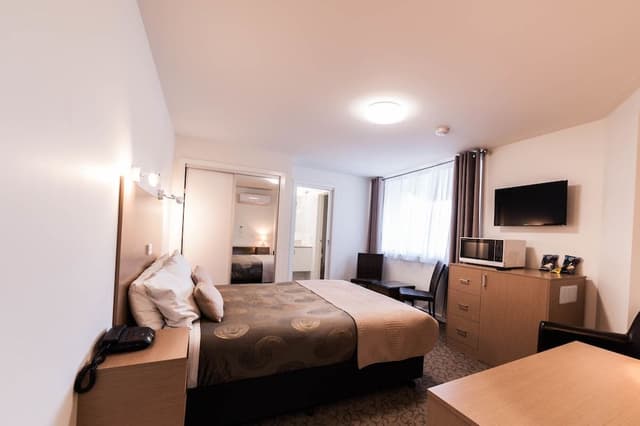 Deluxe Bay View Twin Room