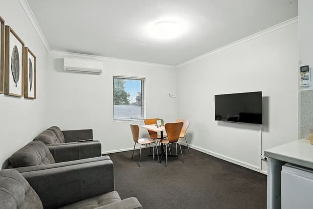 Apartment, 2 Bedrooms, Free Wi-Fi & Parking