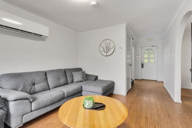 Three Bedroom Suite, Free Wi-Fi & Parking