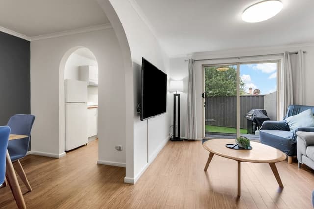 Three Bedroom Suite, Free Wi-Fi & Parking