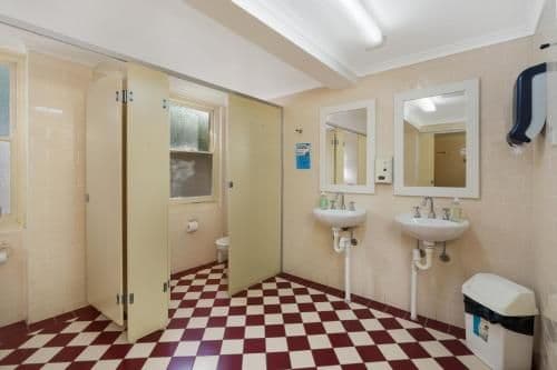 Twin Room with Shared Bathroom