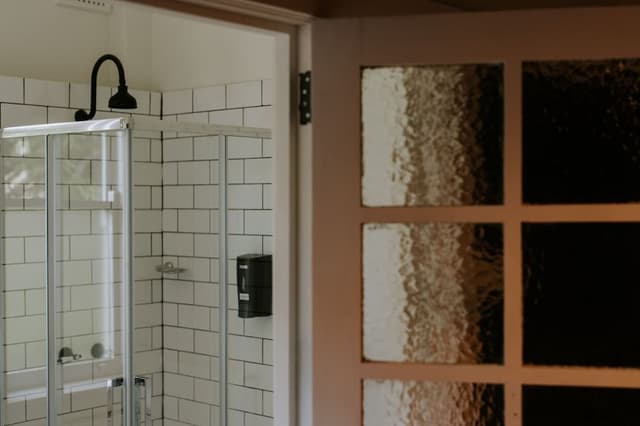 Standard Ensuite Room