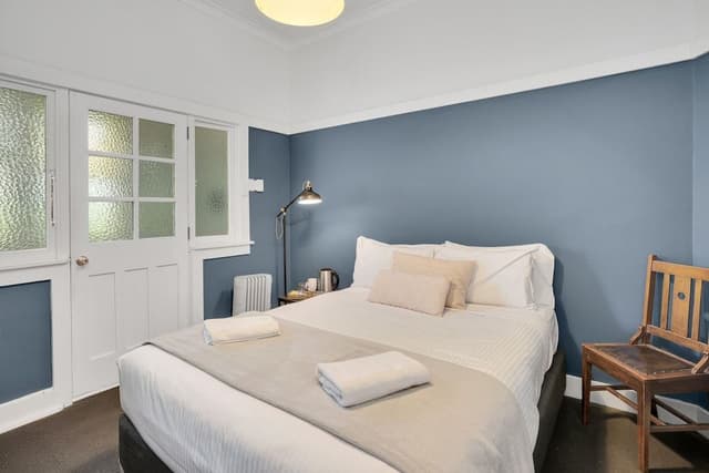 Standard Ensuite Room