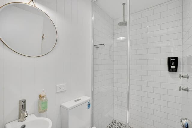 Premium Ensuite Room