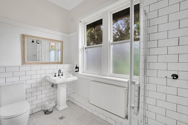 Standard Ensuite Room