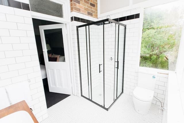 Premium Ensuite Room