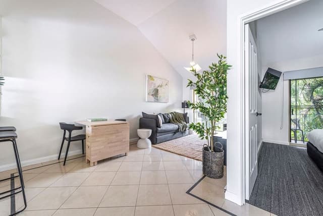 1 Bed Apartment