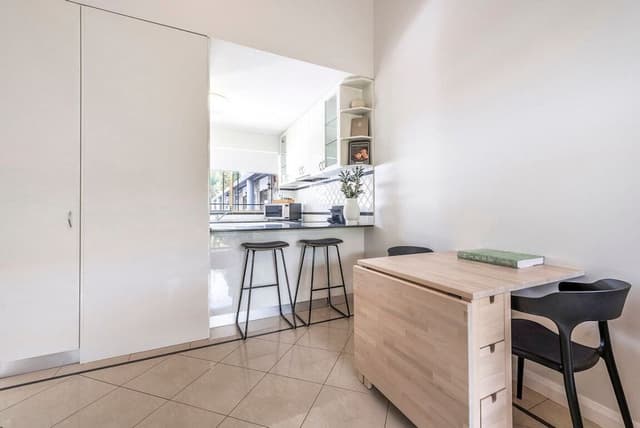 1 Bed Apartment