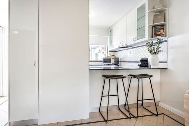 1 Bed Apartment