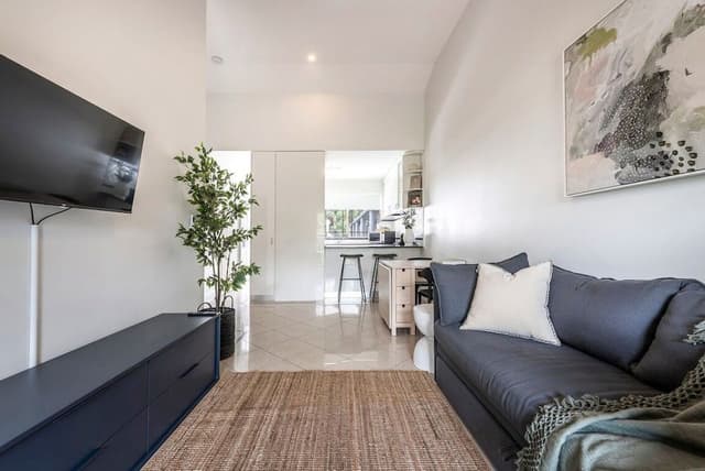 1 Bed Apartment