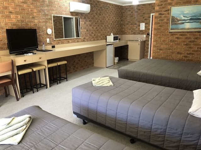 Superior Room, Multiple Beds, Garden View