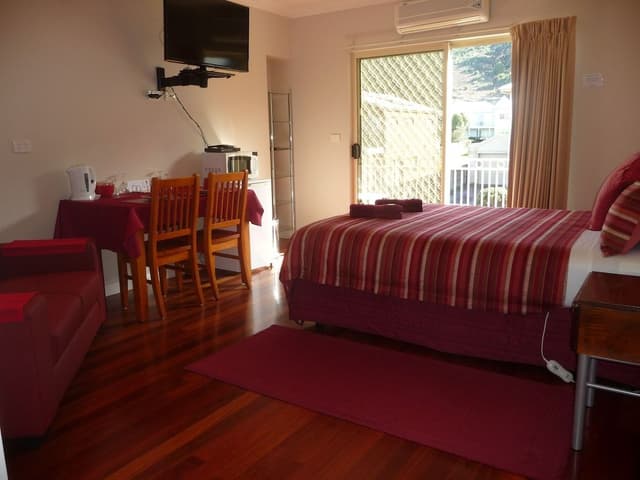 Executive Suite
