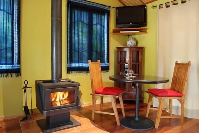Cottage (Private)