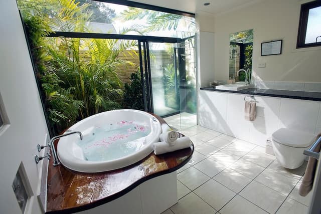 Cottage (Private)