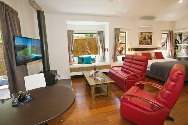 Premium Suite
