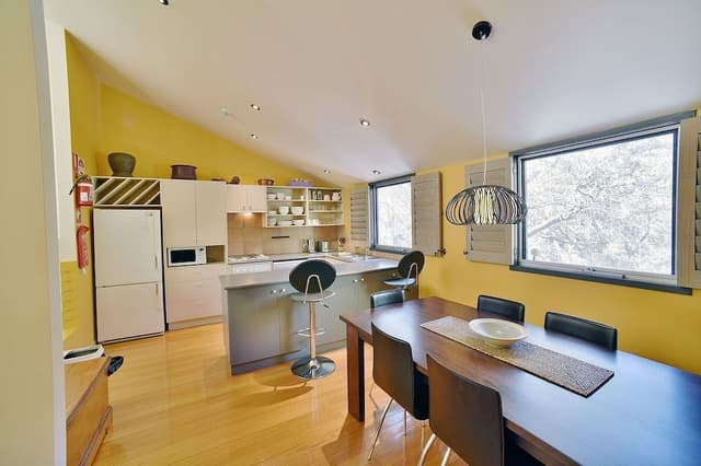 Superior Chalet, 2 Bedrooms, Mountain View, Mountainside