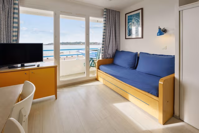 Studio 4 people - 1 sleeping alcove - Balcony - Sea view