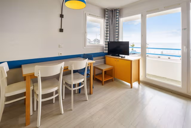 Studio 4 people - 1 sleeping alcove - Balcony - Sea view