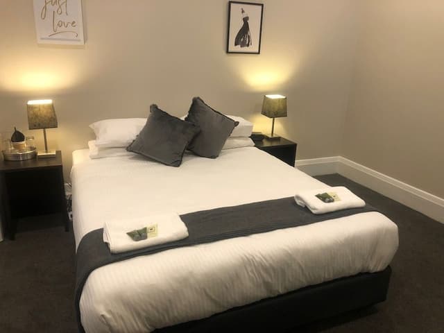 Basic Double Room - Shared Bathroom
