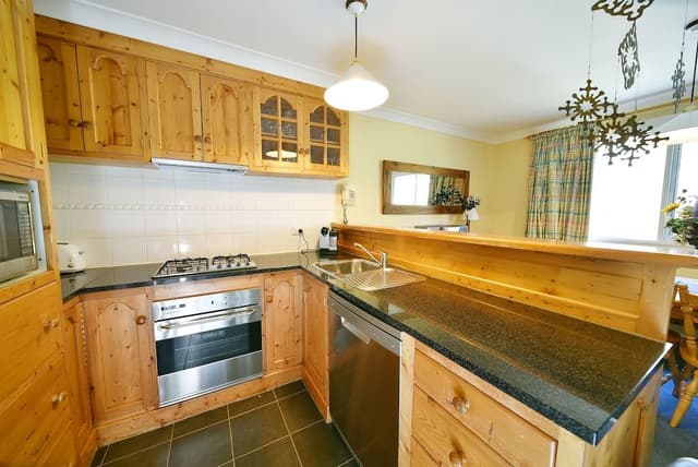 Chalet, 2 Bedrooms plus 1 Loft Bedroom