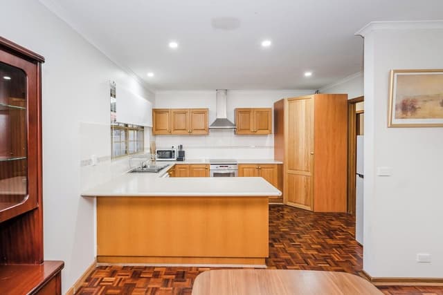 Two Bedroom Apartment with Garden