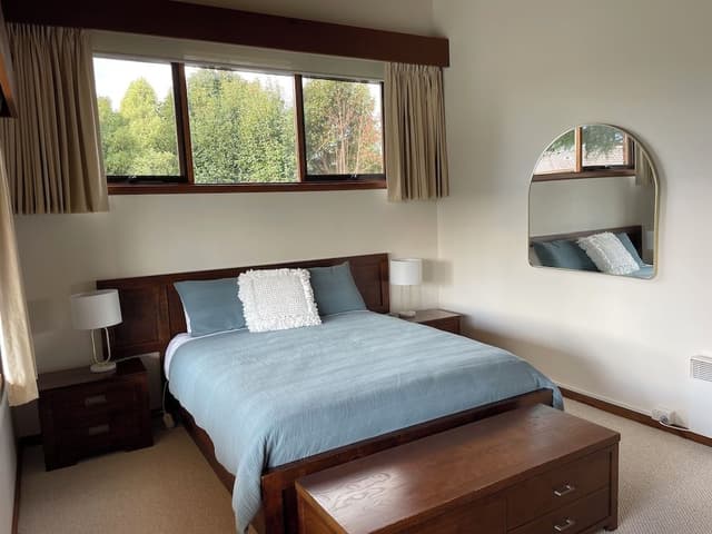 The Cottage (2 Bedrooms)