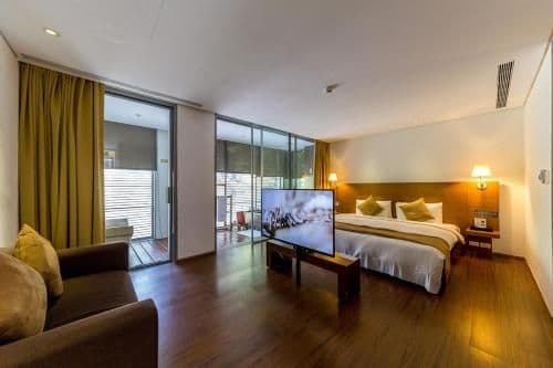 Only Suite