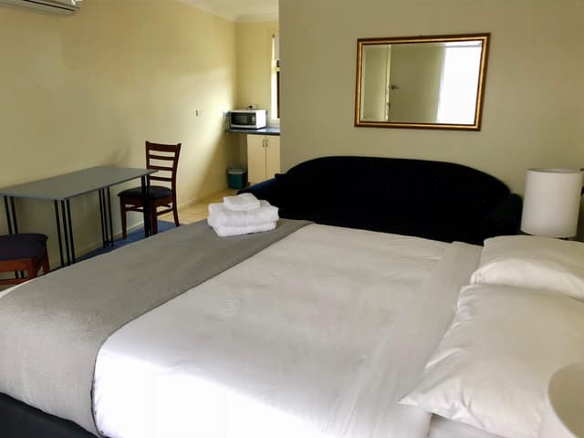 Queen Room