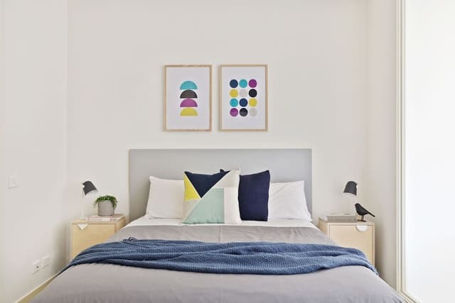 Izzy : 2 Bedroom 2 Bathroom Family Apartment