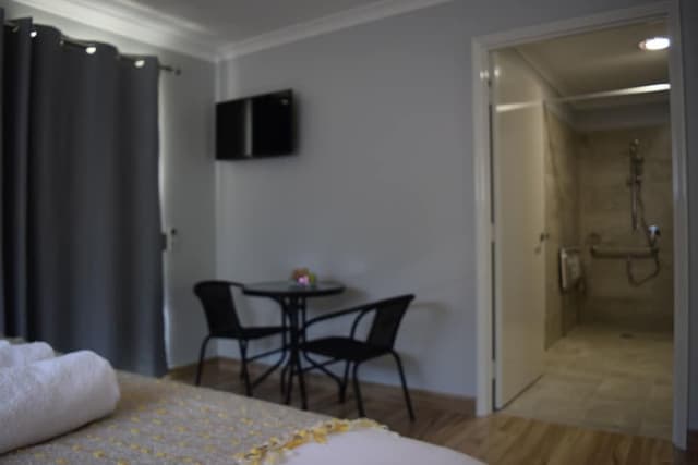 Deluxe Double or Twin Room, Accessible, Garden View