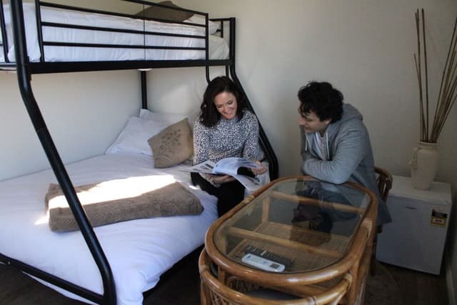 Design Cabin, 2 Bedrooms, Kitchenette, Courtyard View