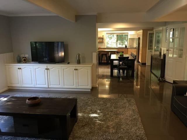 House, 5 Bedrooms
