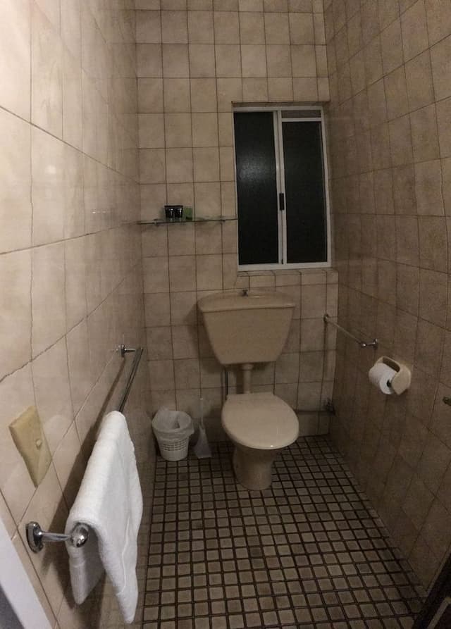 Queen Room