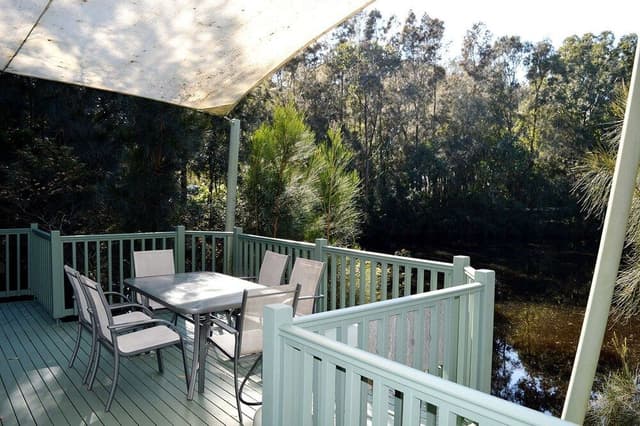 Lagoon Retreat