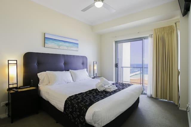 3-Bedroom Ocean View Apartment