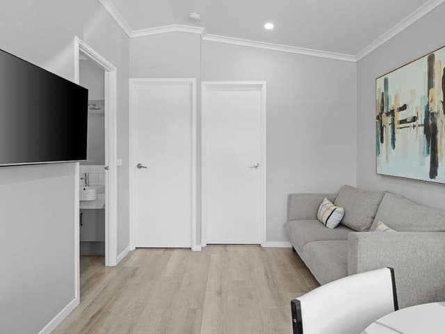 Deluxe 2 Bedroom Villa - Not Pet Friendly